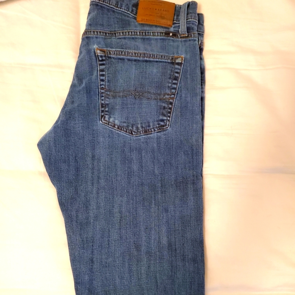 Lucky Brand 221 Jeans